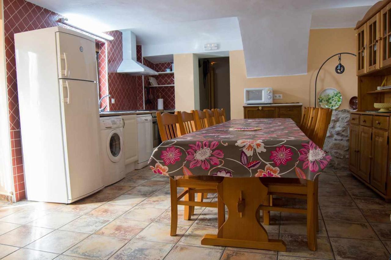 Casa Rural Con Jacuzzi La Parrilla  المظهر الخارجي الصورة